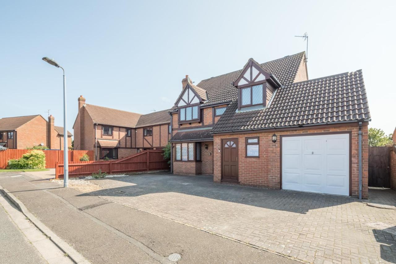 Appartement Cb -5 Bedroom House In Foxdale